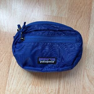 Patagonia Ultralight Black Hole® Mini Hip Pack Blue